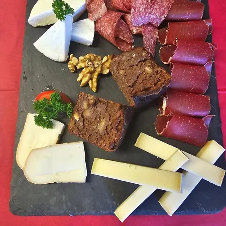 Ristorante Lagrev Szálloda 2*