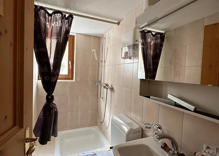 Otel Ristorante Lagrev