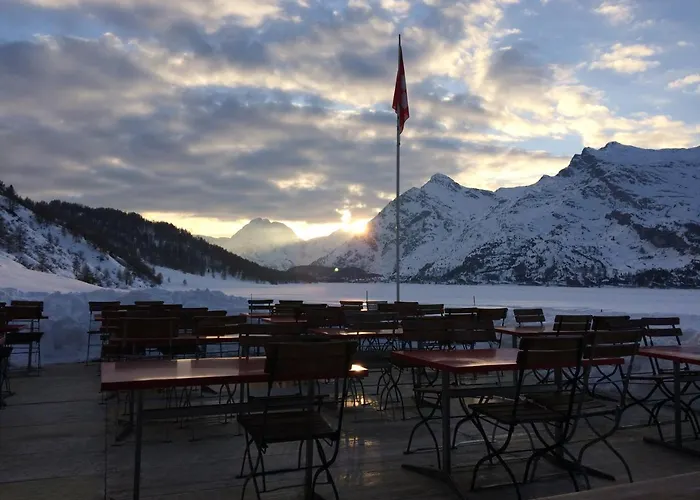 Otel Ristorante Lagrev Maloja